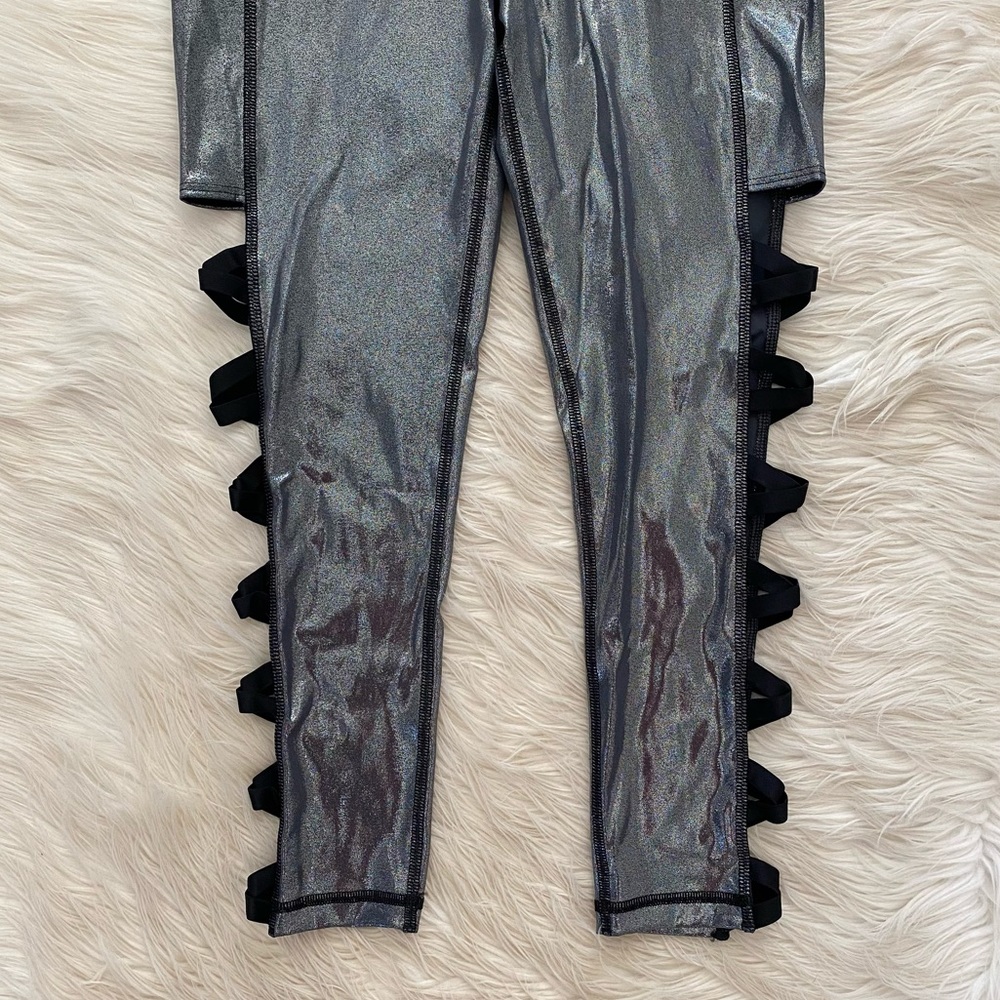 Victoria’s Secret Silver Metallic Cutout Crop Leggings - Picture 3 of 8